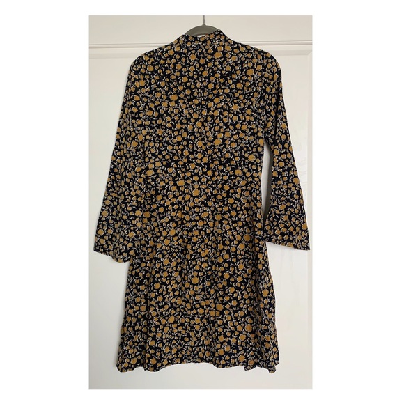 Alexis Rose Derek Lam Dress - Picture 4 of 11